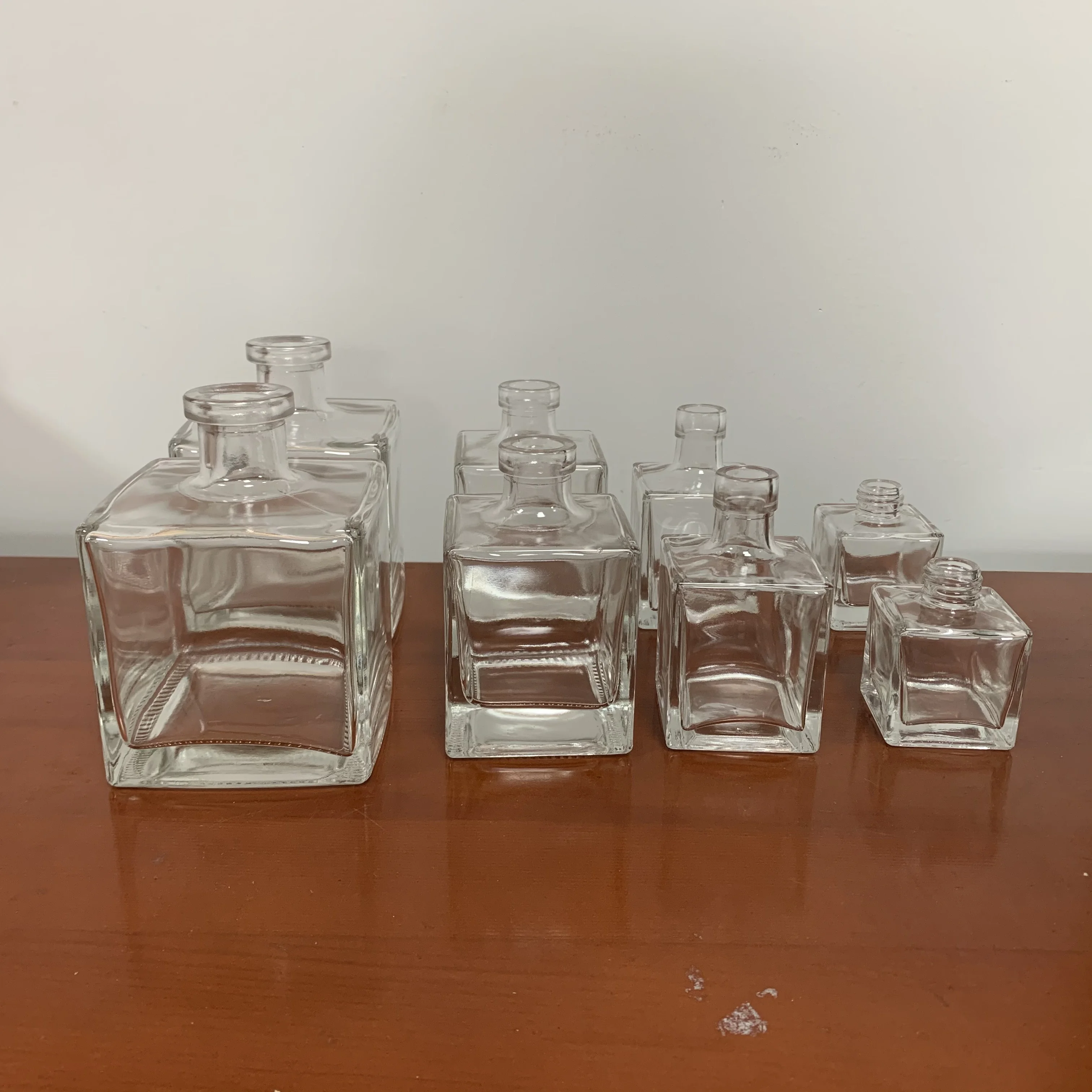 Thick Bottom 100ml 200ml 500ml Rectangle square Super Flint Glass Perfume Bottle with Cork