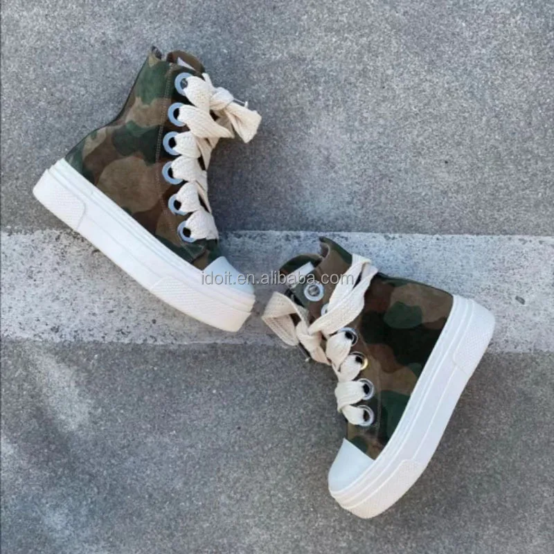 cabrillo canvas lace up sneaker