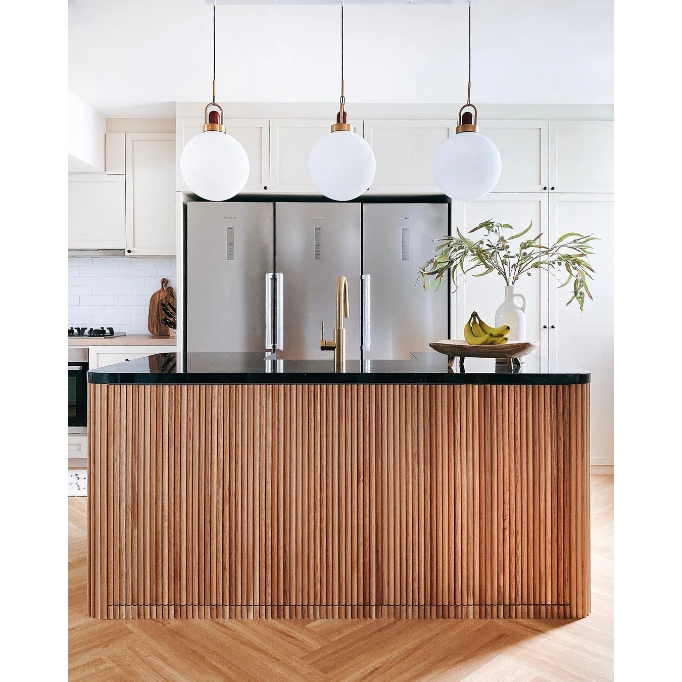 Modern Wood Slat Slotwall Kitchen Cabinet Designs Lacquer Wood Fluted ...