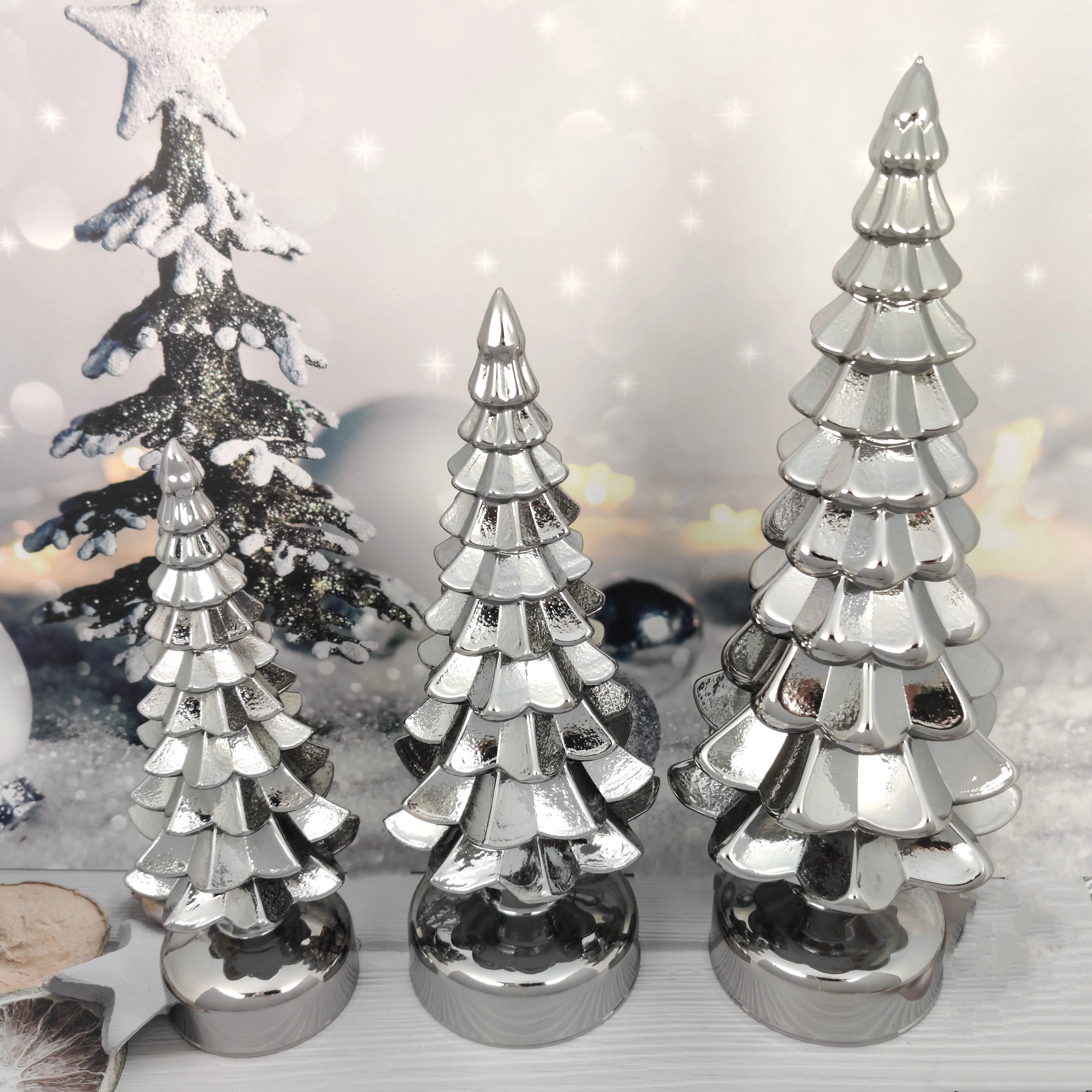 Wholesale battery operated led light up glass manufacturer ornament xmas tree decoration christmas new products factory