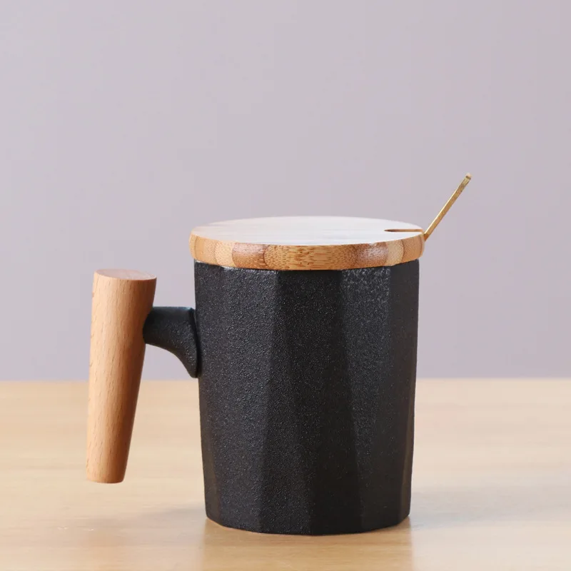 Wholesale Nordic Creative Glazed Ceramic Wood Handle Mug Milk Coffee Mug with Spoon and Bamboo Lid