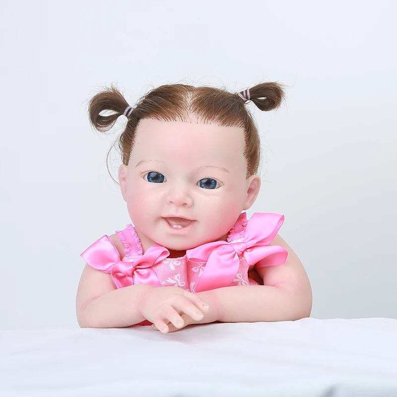Realistic Cute Full Silicone Smiling Dolls Changeable Clothes