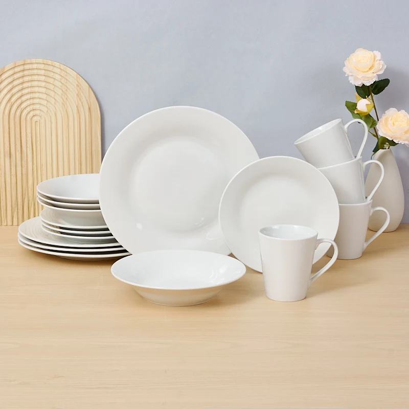 Nordic Vintage Style 16 Pcs White Porcelain Dinner Plate Sets China Factory Price Cheap Crockery Chinaware Dinnerware