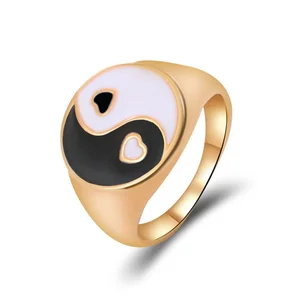 Trendy 18K Gold Plated Stainless Steel Signet Ring Chinese Taiji Yin-Yang Design for Wedding Engagement Gift