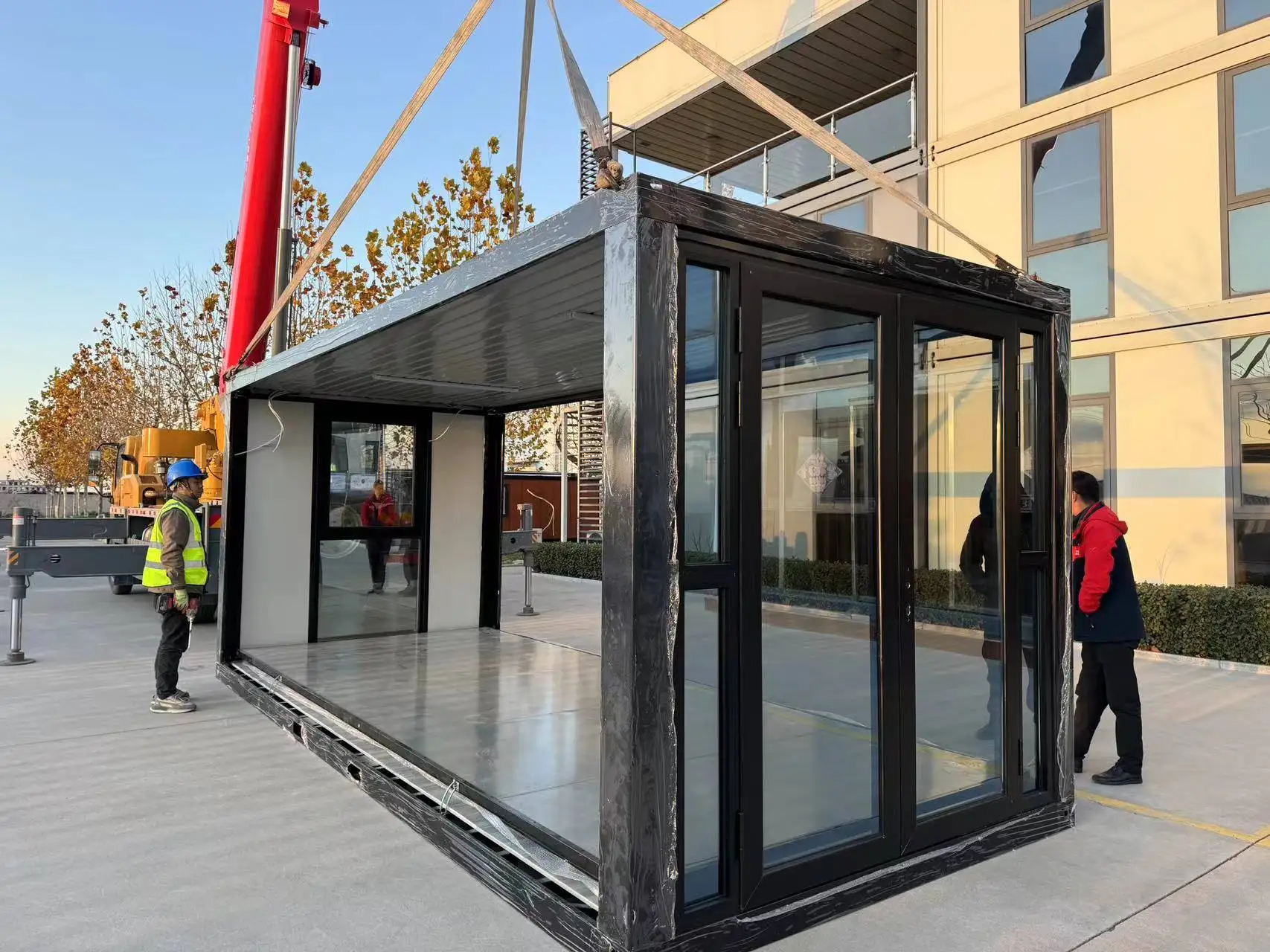 CGCH Light Steel Construction Resort Prefab Houses Container Custom Modular Modern Luxury Hotel Materials Prefabricated House