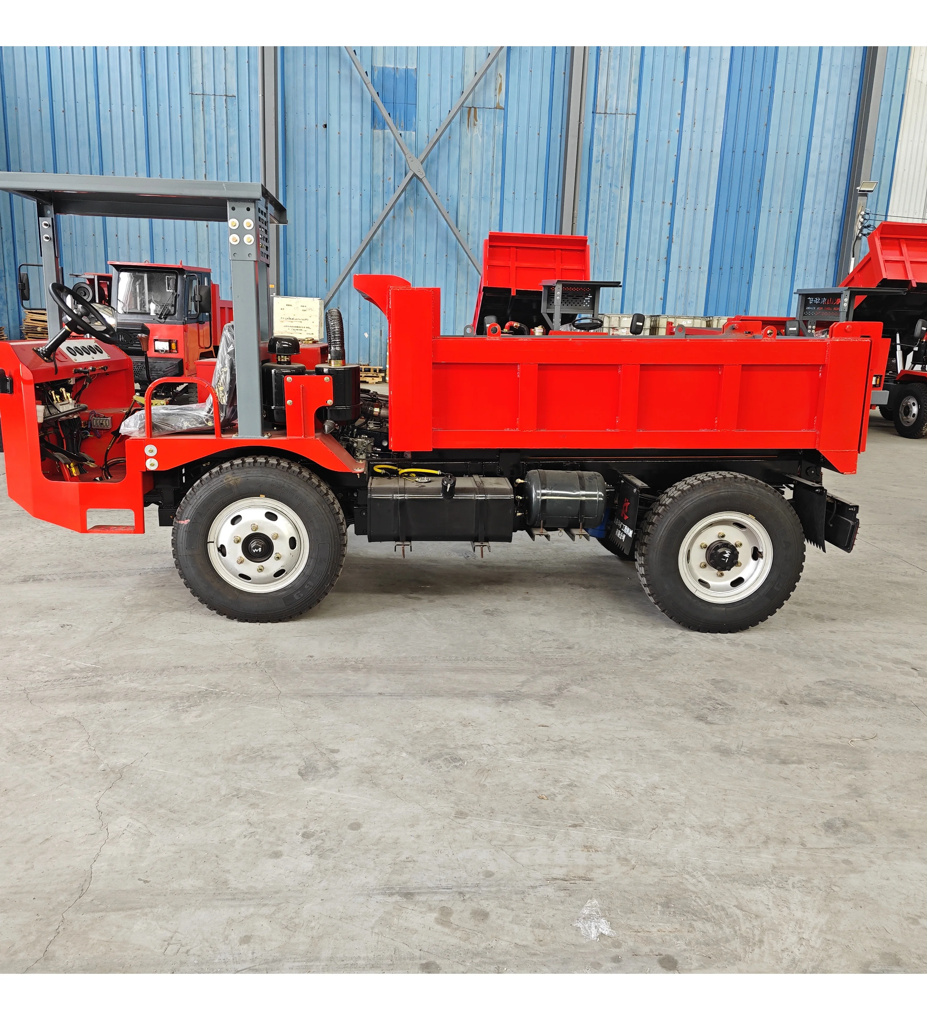 รถเทรลเลอร์เททิ้งขนาดเล็ก 3 ตัน 4x4 ดีเซล รถตักสี่ล้อ พร้อมรับประกันเครื่องยนต์ ปั๊ม และชิ้นส่วนแบริ่ง 1 ปี สำหรับงานเหมือง