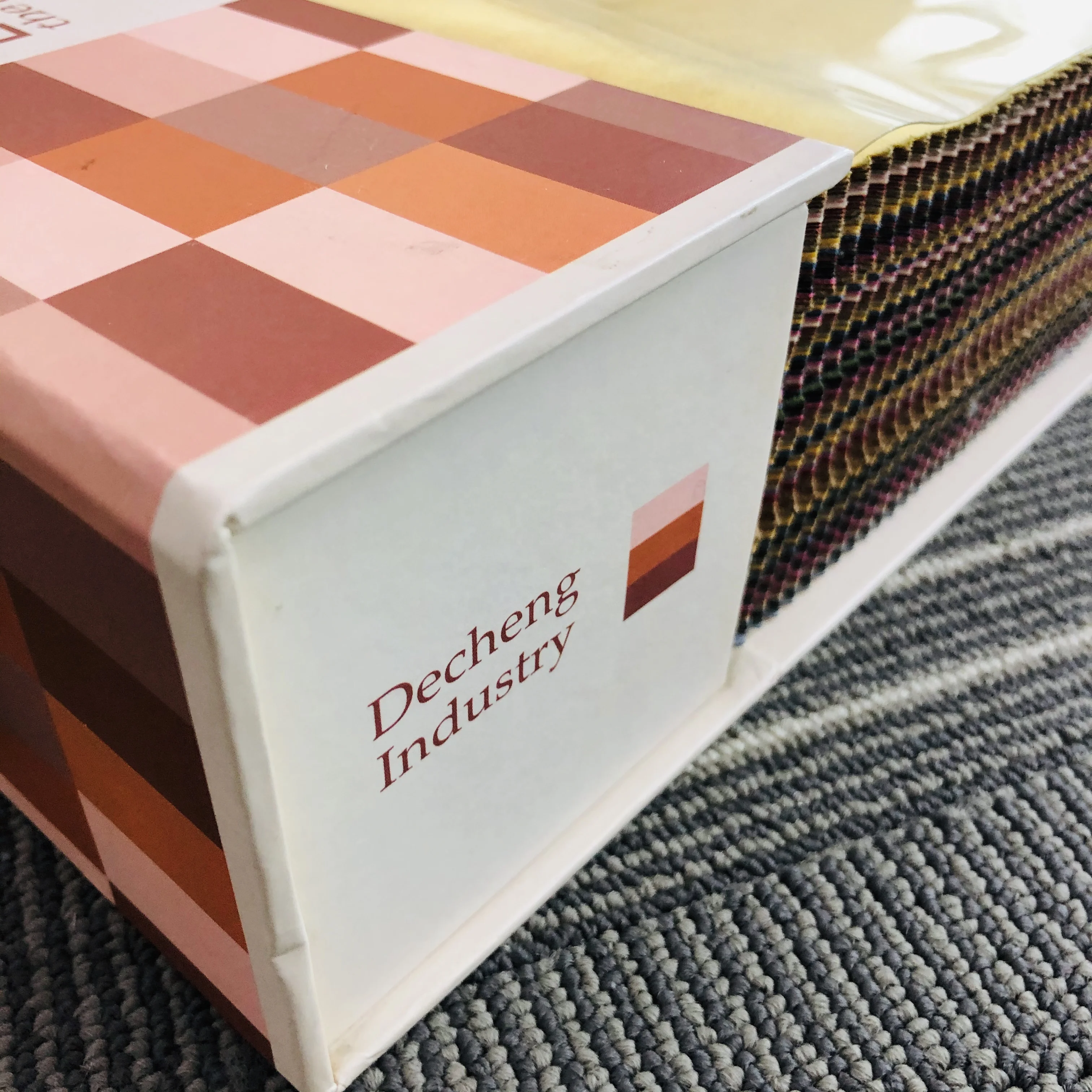 Книга с образцами