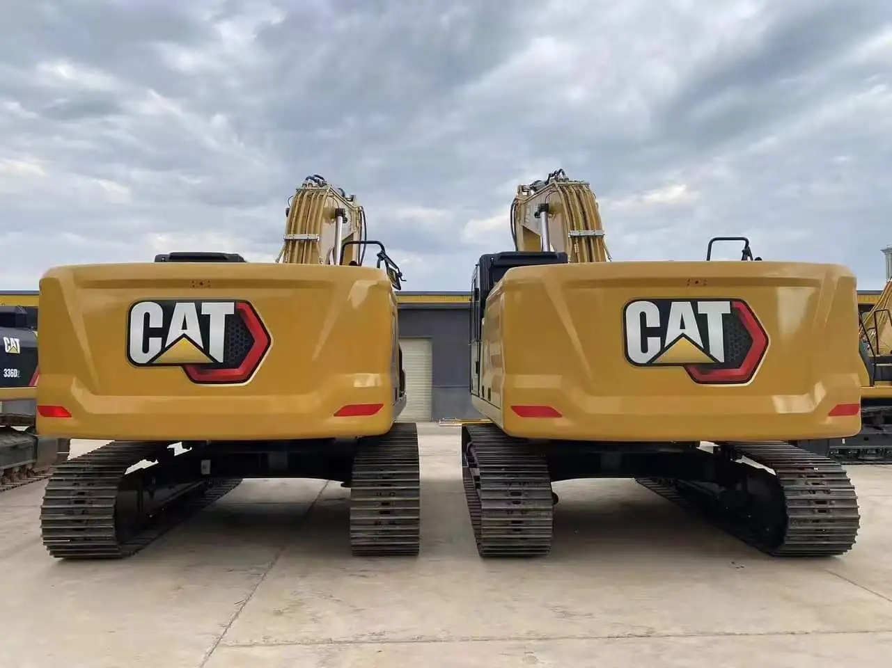 Excavator Cat 330 Carter Crawler Excavator Digger Cat 330 Caterpillar Excavators 30 Ton Excavadora Cat Digger Bagger for Sale