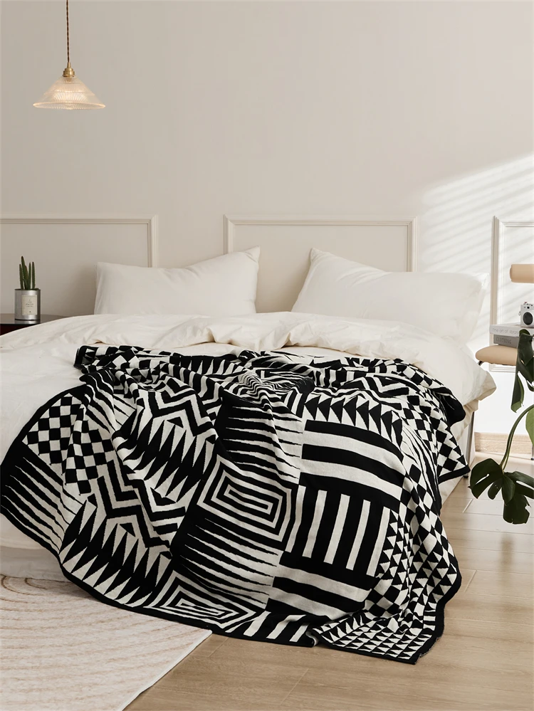 Hot Selling Geometric Jacquard 100% cotton knitted throw blanket for office and travel blanket  BYG manufacture