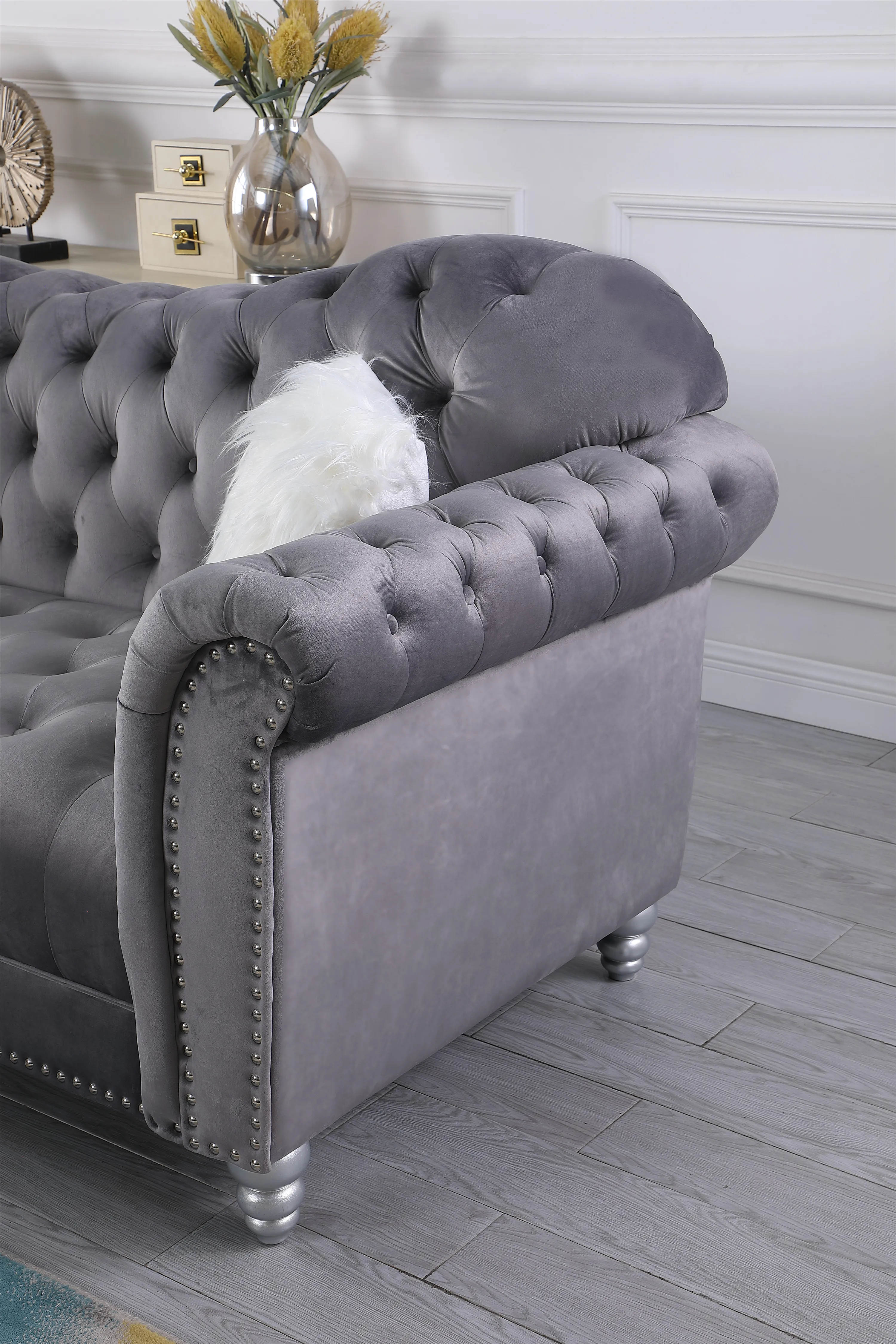2021 Living room sofas classic  chesterfield sofa grey velvet fabric