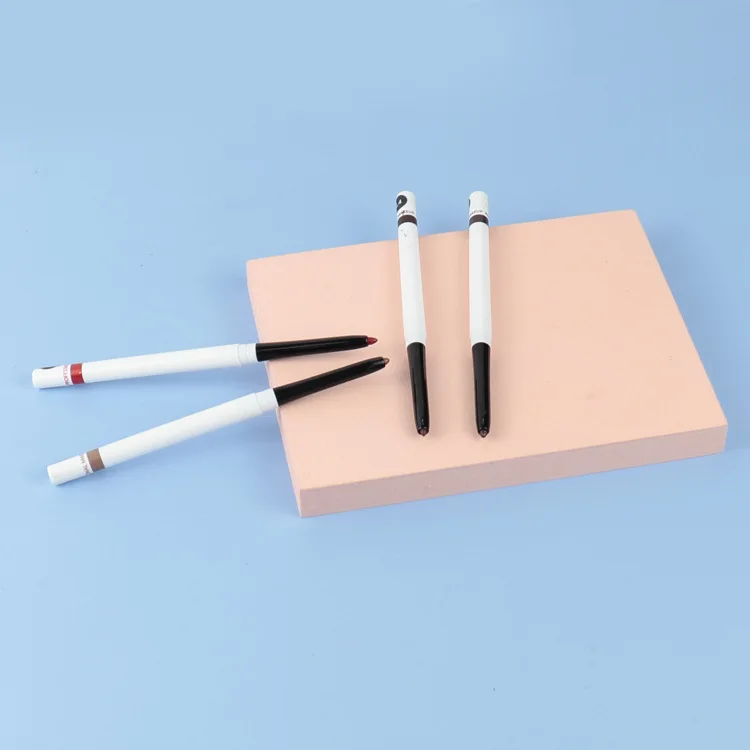 Muting Makeup Princess Private Label 15 Colors Lip Liner Vegan Nude Retractable Clear Waterproof Lip Liner
