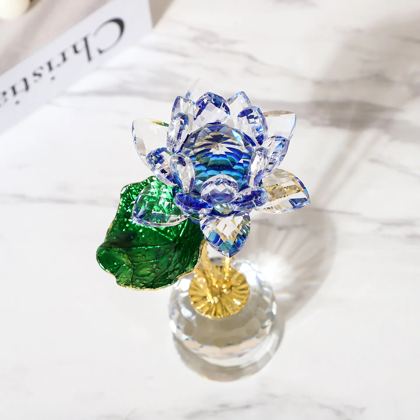 Χονδρική από εργοστάσιο Νέα άφιξη Κρύσταλλος Λουλούδι Λωτού Πολύχρωμο Σχέδιο Κρύσταλλος Γυαλί Δώρο για Διακόσμηση Σπιτιού και Γάμου