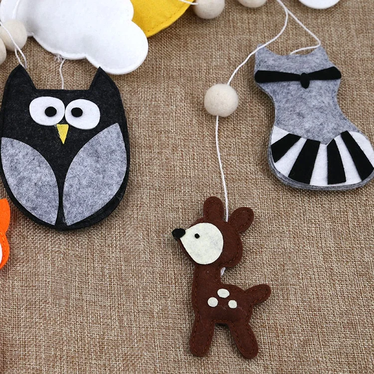Музыкальные лесные животные, войлочные детские мобильные вешалки, мобиль для детской кроватки в лесу, мультяшный Лисий детский войлочный мобильный