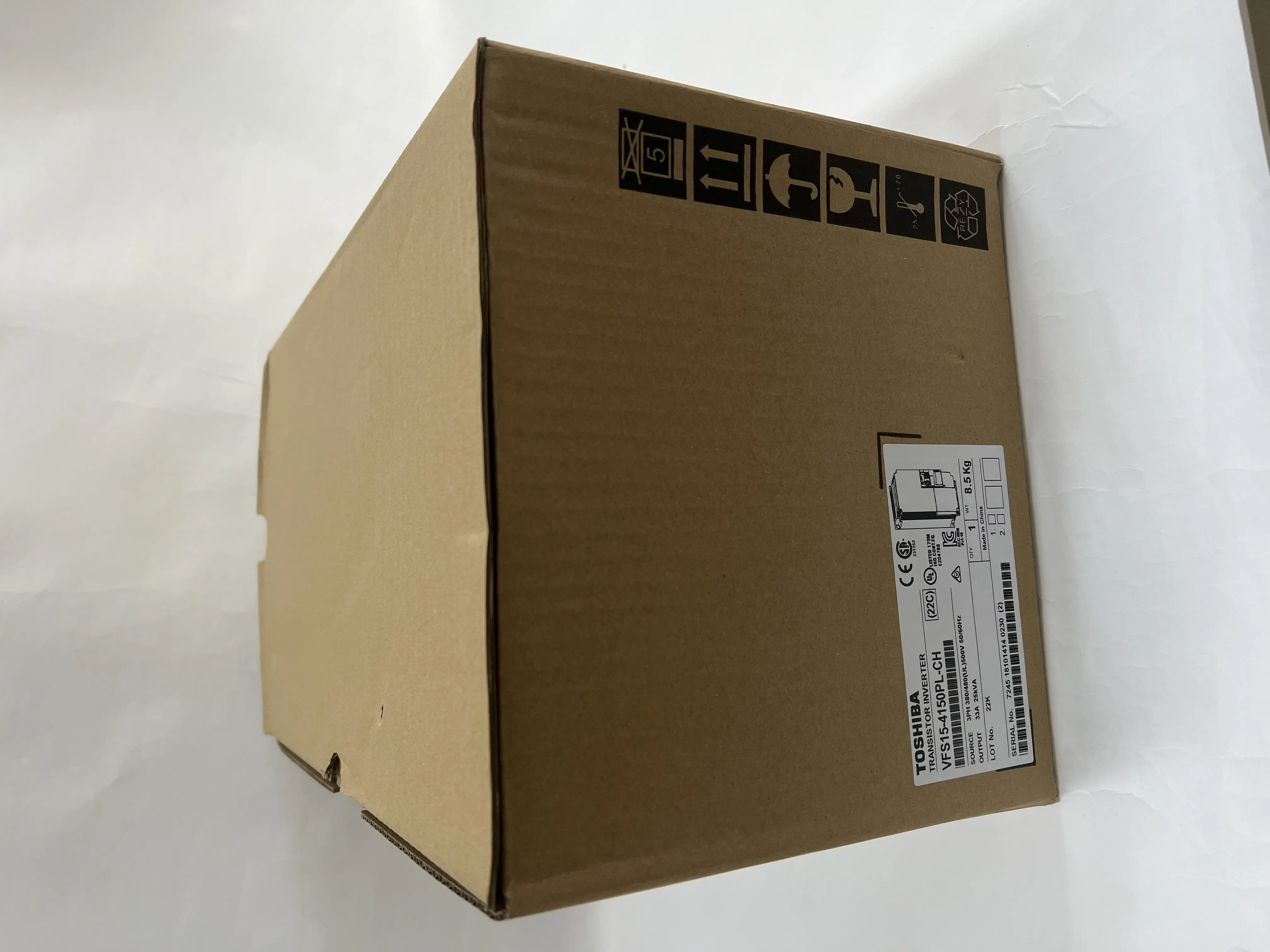 TOSHIBA Transistor Inverter VFS15-4150PL-CH