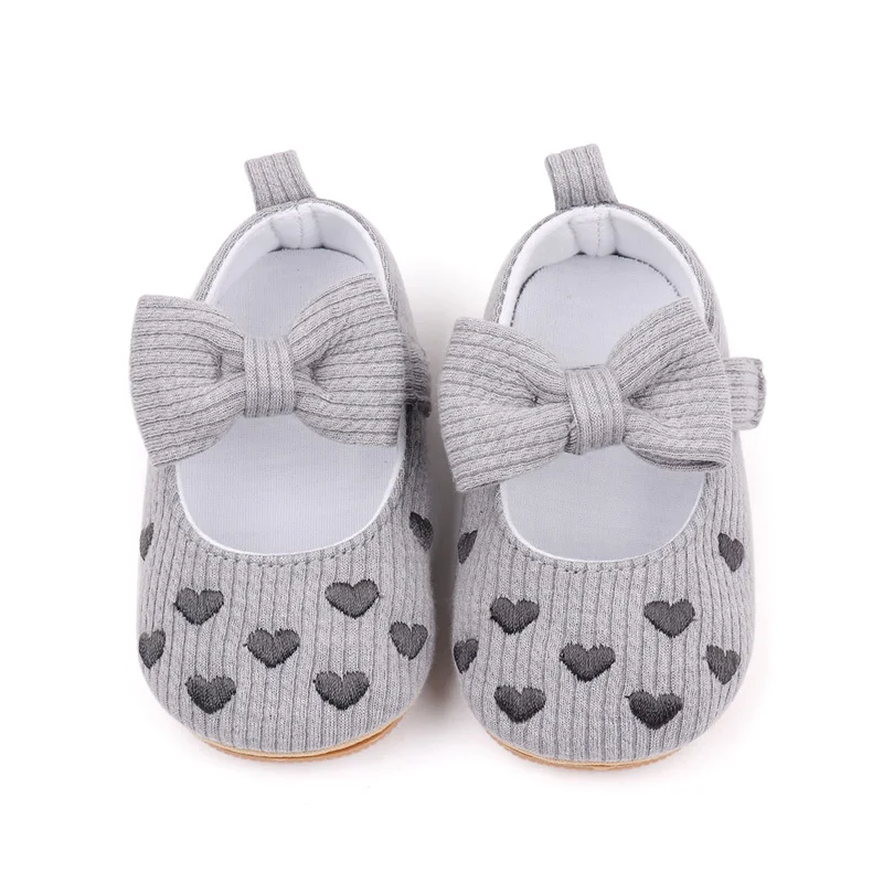 Heart Embroidery Design Baby Girl Shoes Anti-slip TPR Outsole Prewalker Baby Shoes for Girls factory