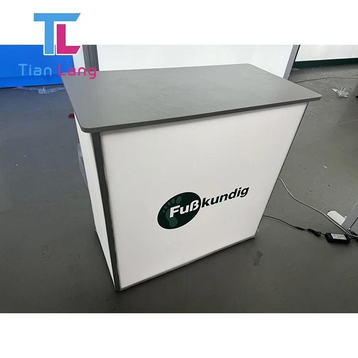 Tisch Klappdisplay Das modulare Aluminium äußerer Messe-Werbungstische Einklappen und Packen Meseeinrichtung Transportabler Tresen