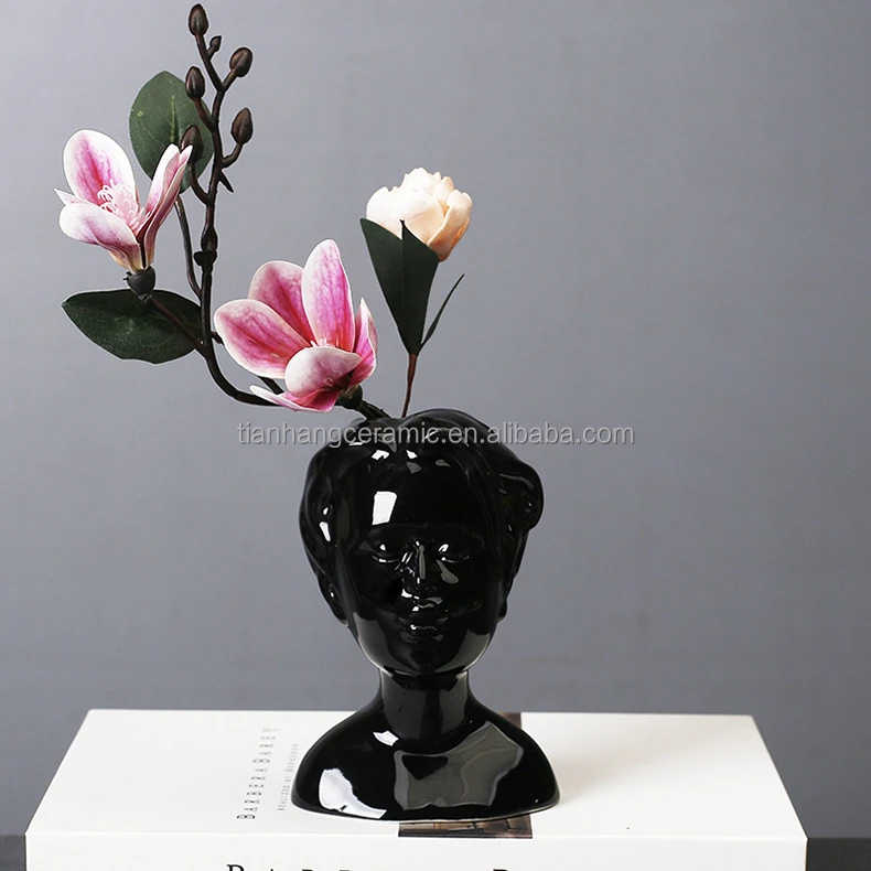 Nordic style porcelain Couples body Statue Ceramic Flower Vase for wedding Gifts Home Office Decor.jpg