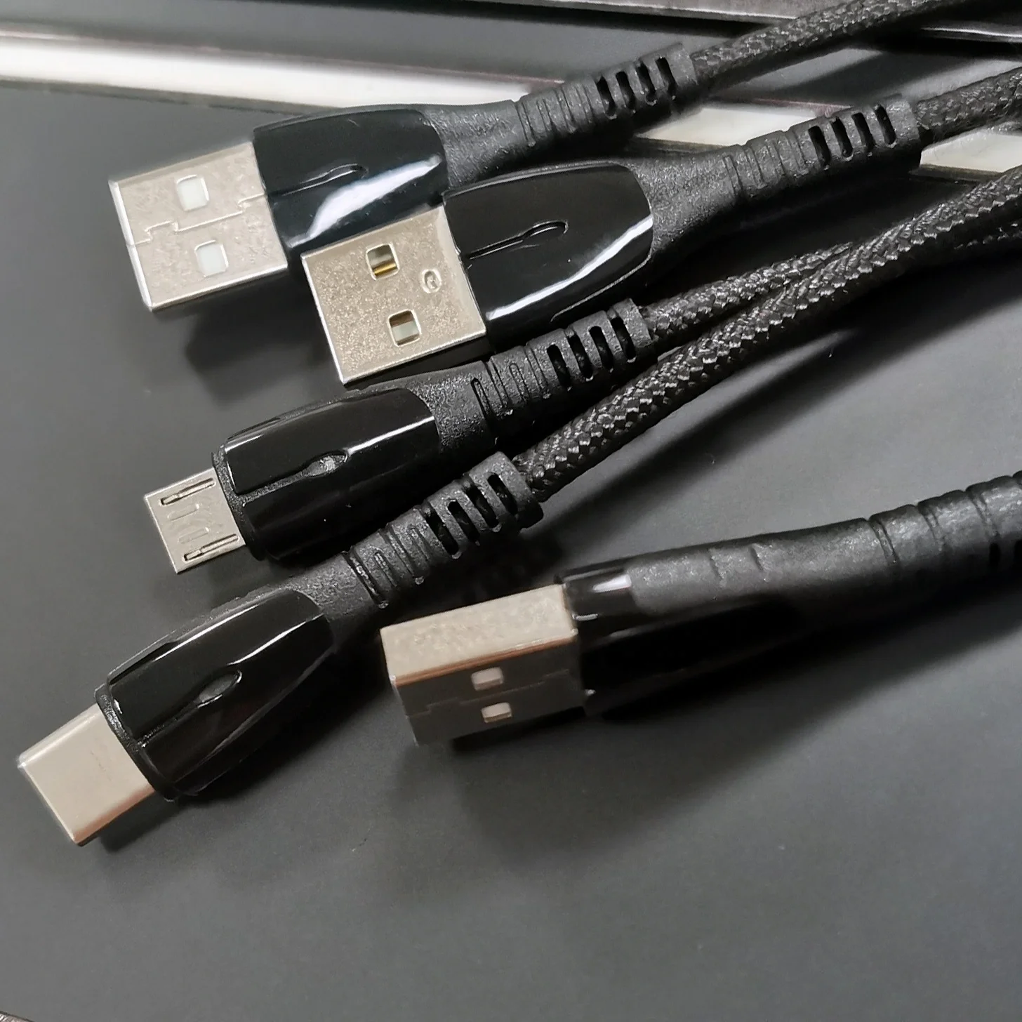 Оптовая продажа, Новое поступление, светодиодный нейлоновый Плетеный USB-кабель для быстрой зарядки Wik-MS типа C