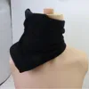 Almohada de viaje negra
