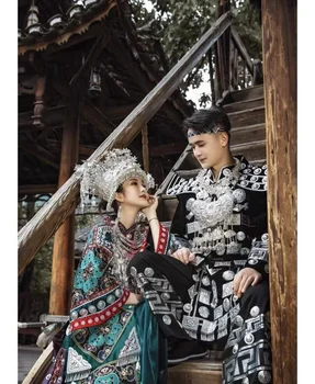 Gilet Brodé Hmong Pour Hommes - Fait Main Au Vietnam, Multicolor, Personnalisable - Neuf Sans étiquettes