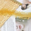สีเหลืองทอง