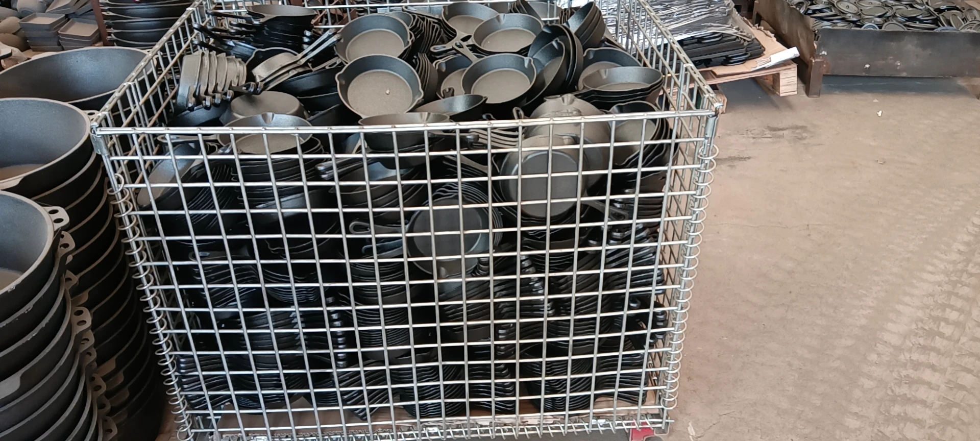 OEM Factory Wholesale 10.5 Inch Pre-seasoned Cast Iron Tortilla