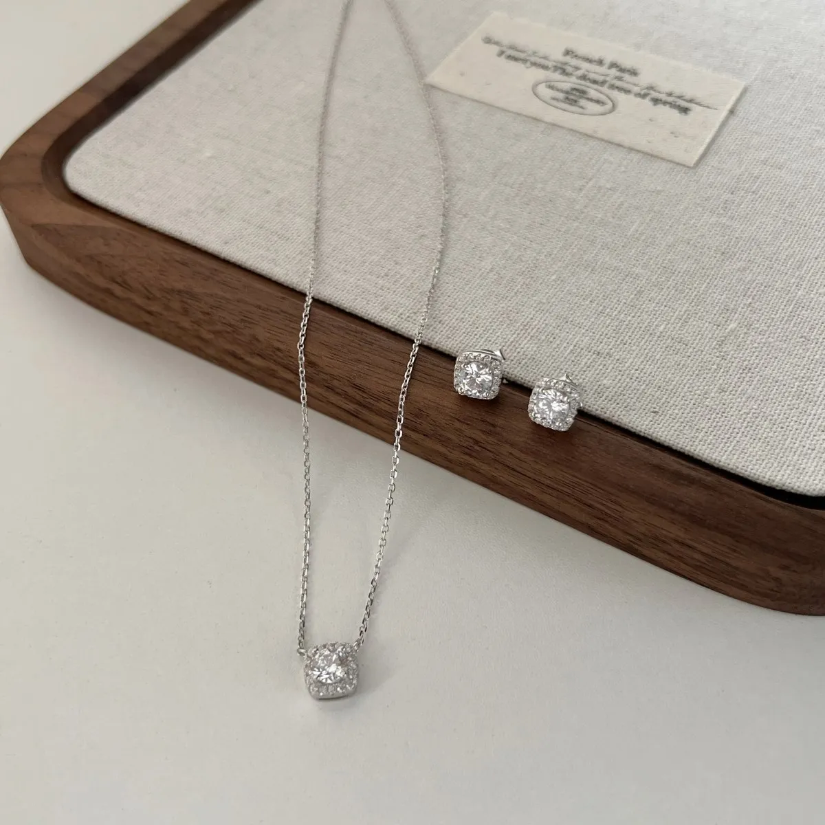 KAKODIY 925 Sterling Silver Cubic Zirconia Square Necklace Niche High End Personalized Cubic Zirconia Chain Necklace for Women detail 2