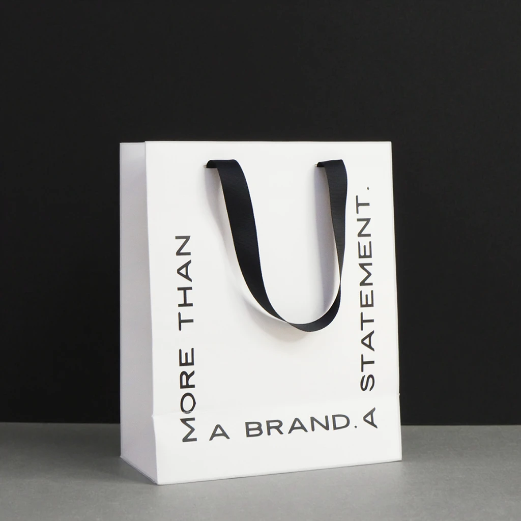 Small Art Customized Ribbon Decorated Paper Bag for Jewelry Packaging and Gift Shopping