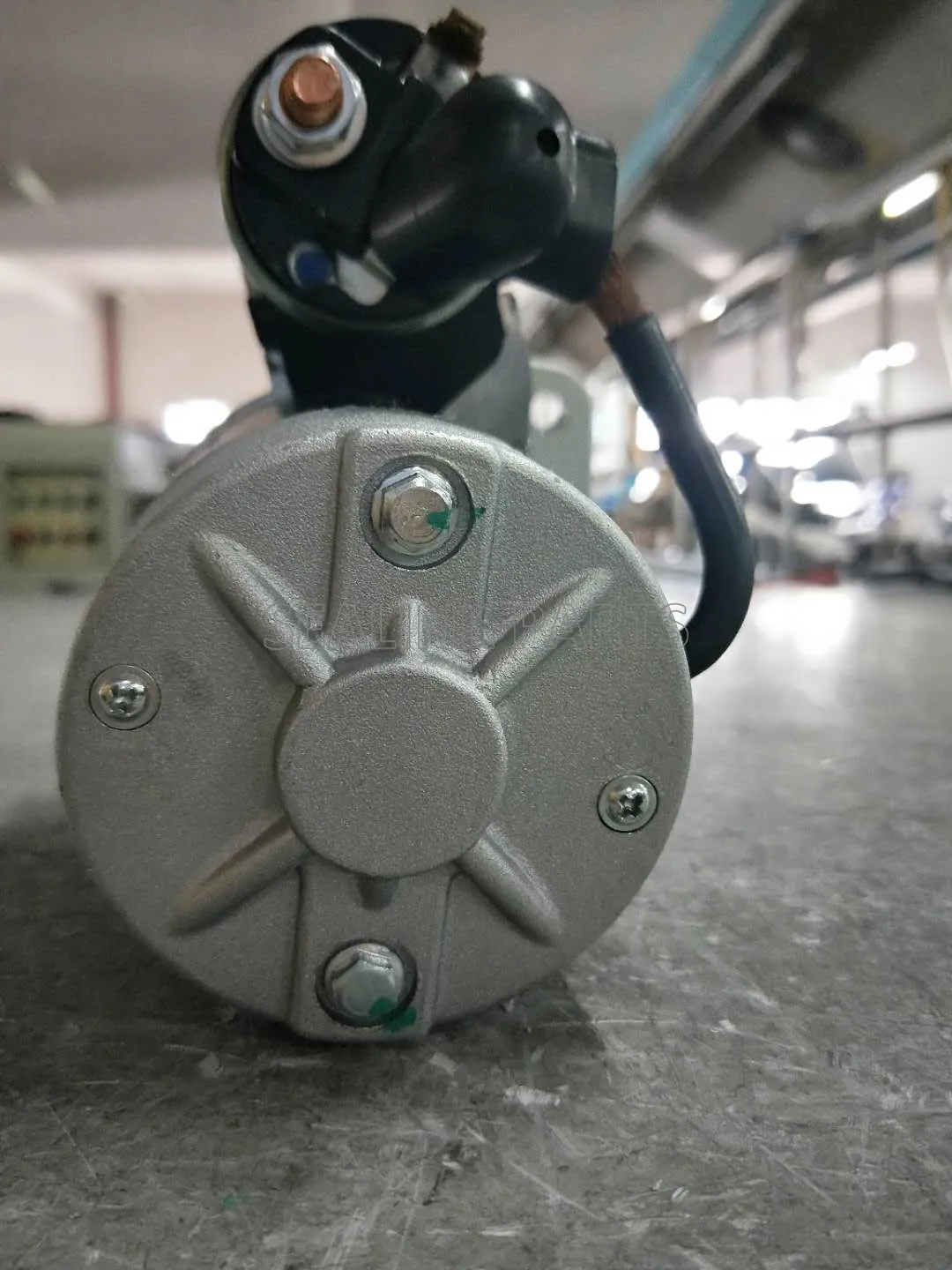 スターターモーターS13-213 S13-327 S14-205 S14-206 23300