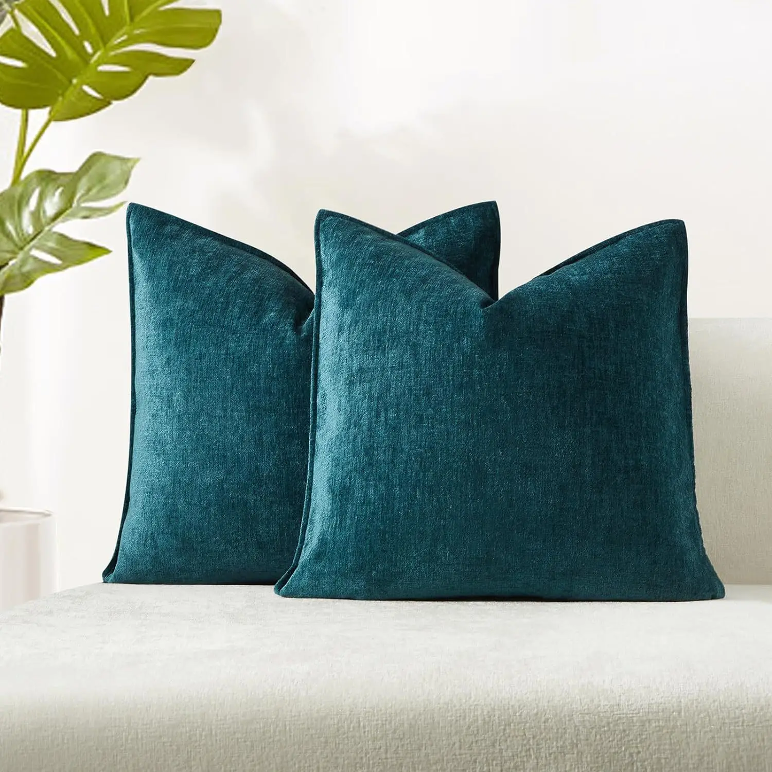 Factory Wholesale High Quality Square Chenille Pillow Cover New Style Home Decorative Plain Color Sofa Cushion supplier