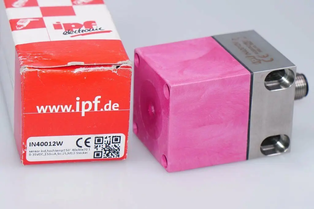 IPF Inductive Proximity Sensor VK003D24