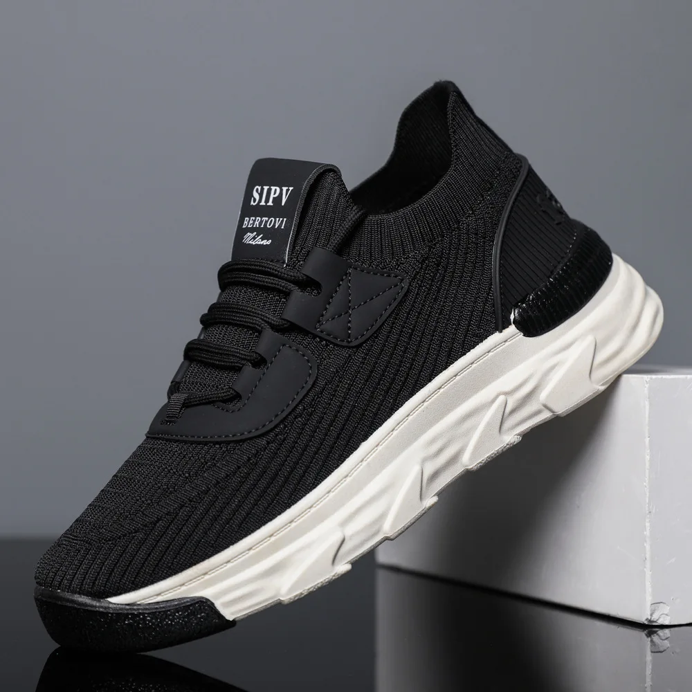 Leisure, fashionable, breathable men's shoes, Korean version, trendy sports shoes, thick soles, comfortable men's shoes