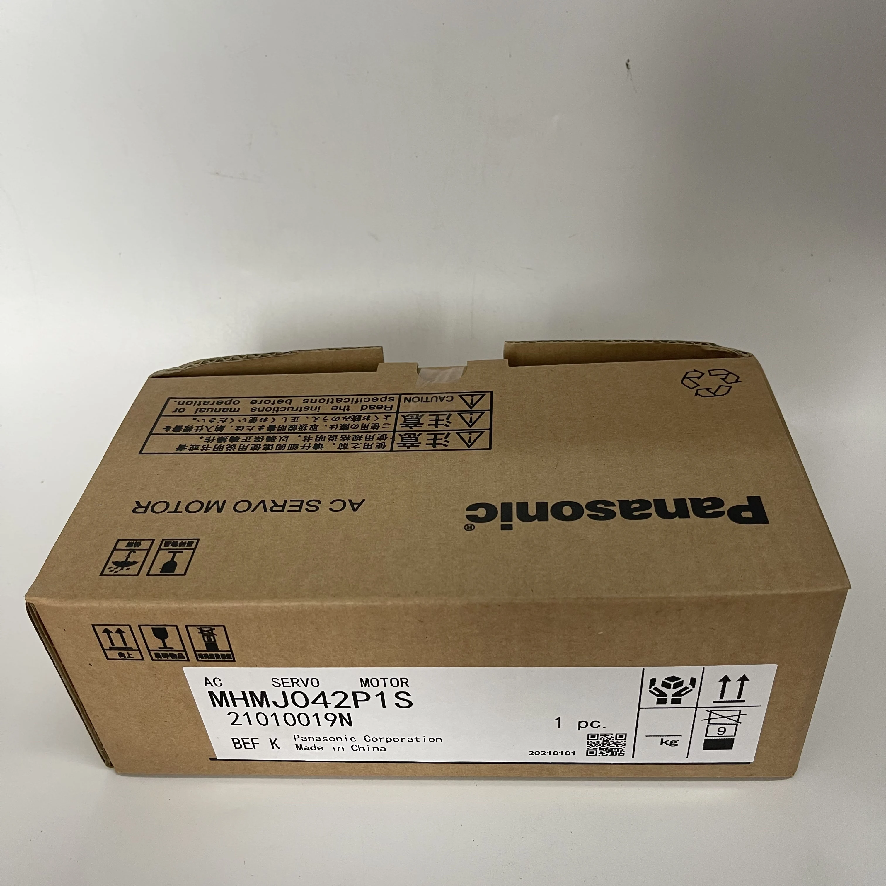 Panasonic AC Servo Motor MHMJ042P1S