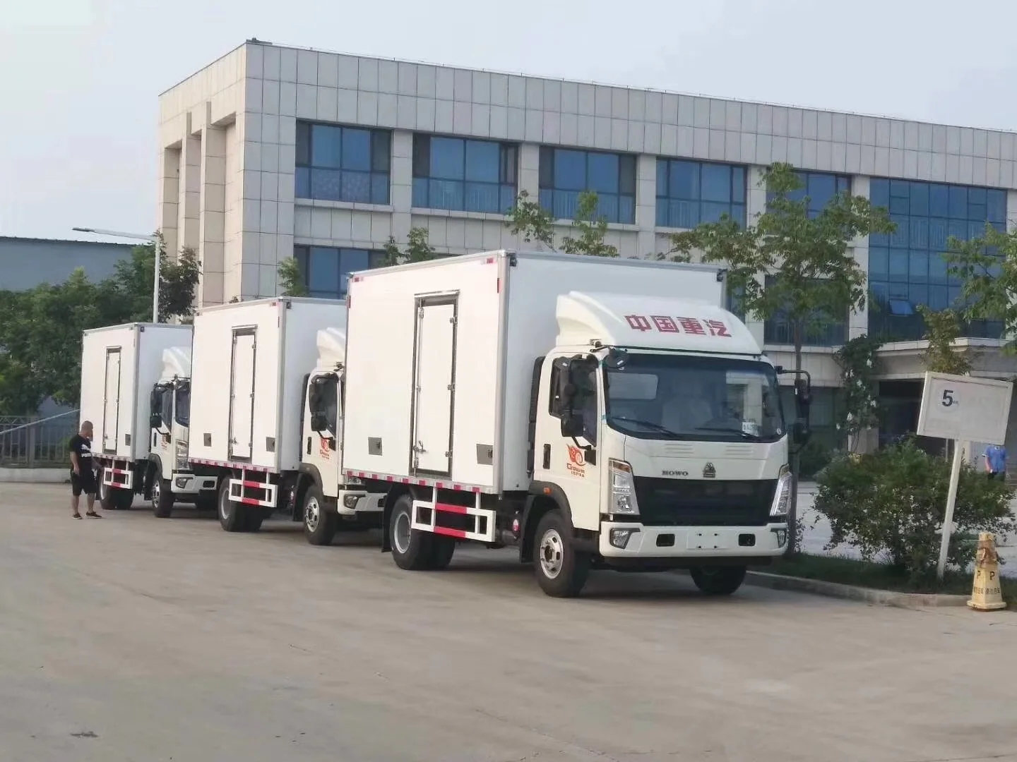 Ckd Cargo Dry Van Box Truck Body/ Cargo Van Truck/ckd Refrigerated