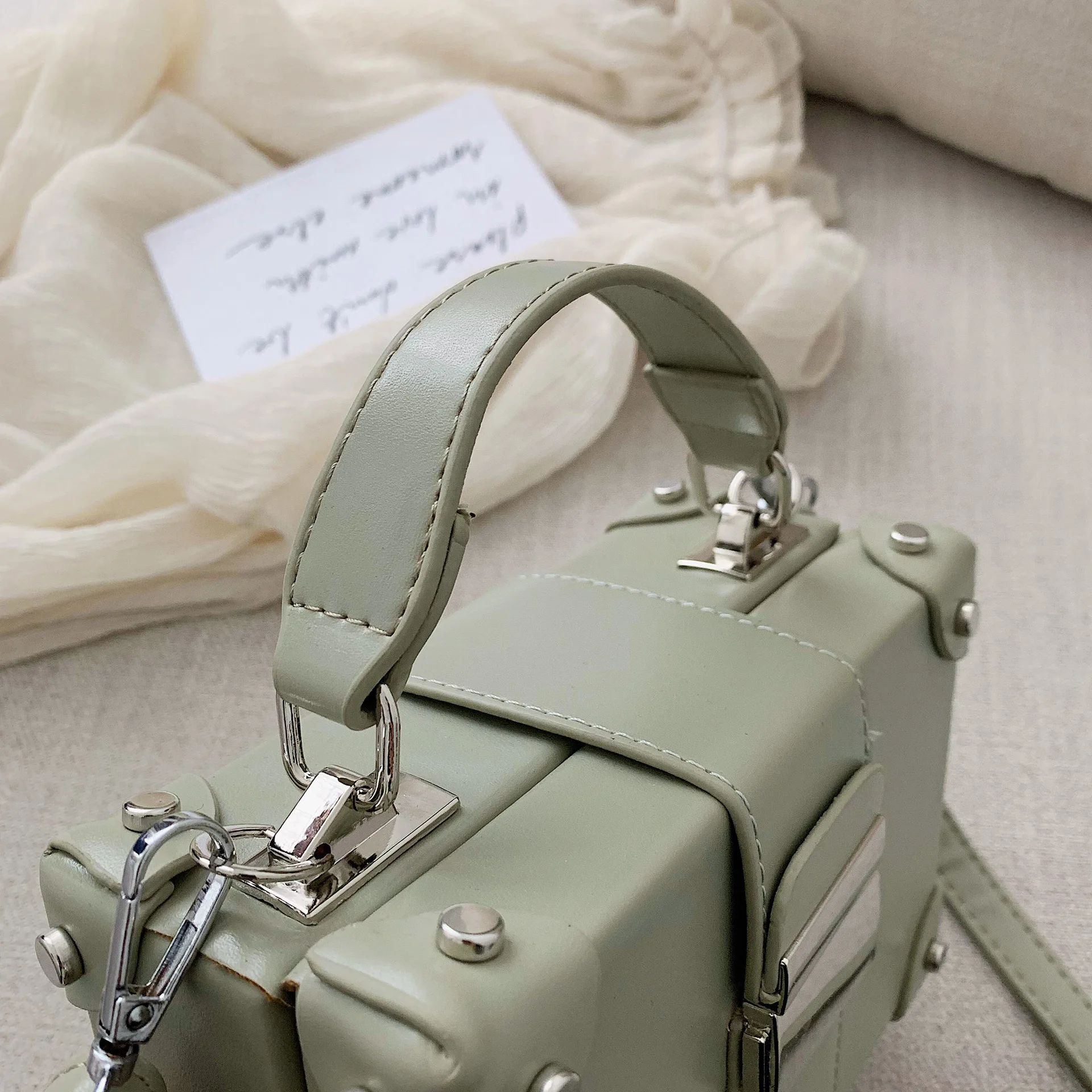 Fashion Ladies Handbags with Custom Printing Trendy Women Square Box Shape  Bag Sh1390 - China Handbags and Lady Handbags price