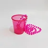 collar de vasos de chupito rosa
