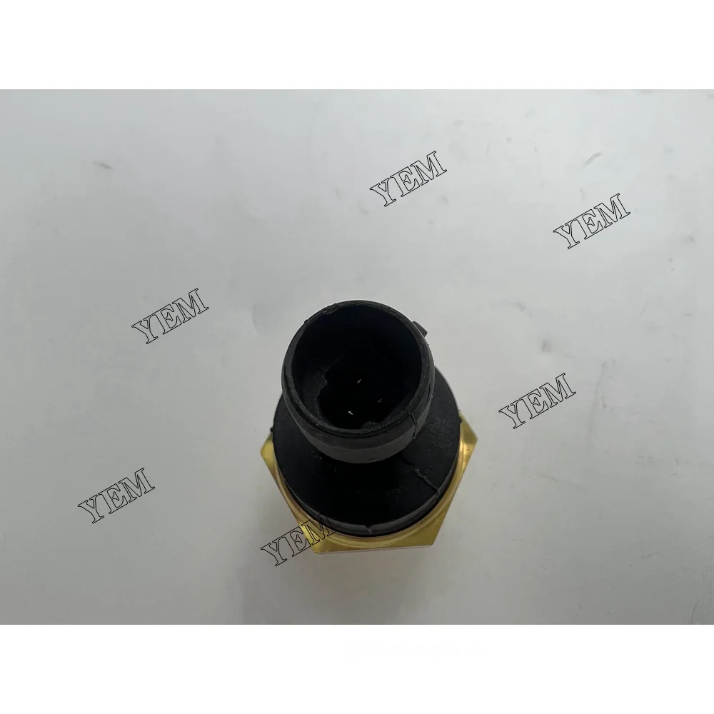 Oil Pressure Sensor 6674315 for Bobcat Excavator Engine Replaces 5