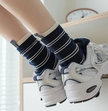 Fashion Stripes Navy Beige Cotton Girl Socks Custom Design Crew Socks for Women