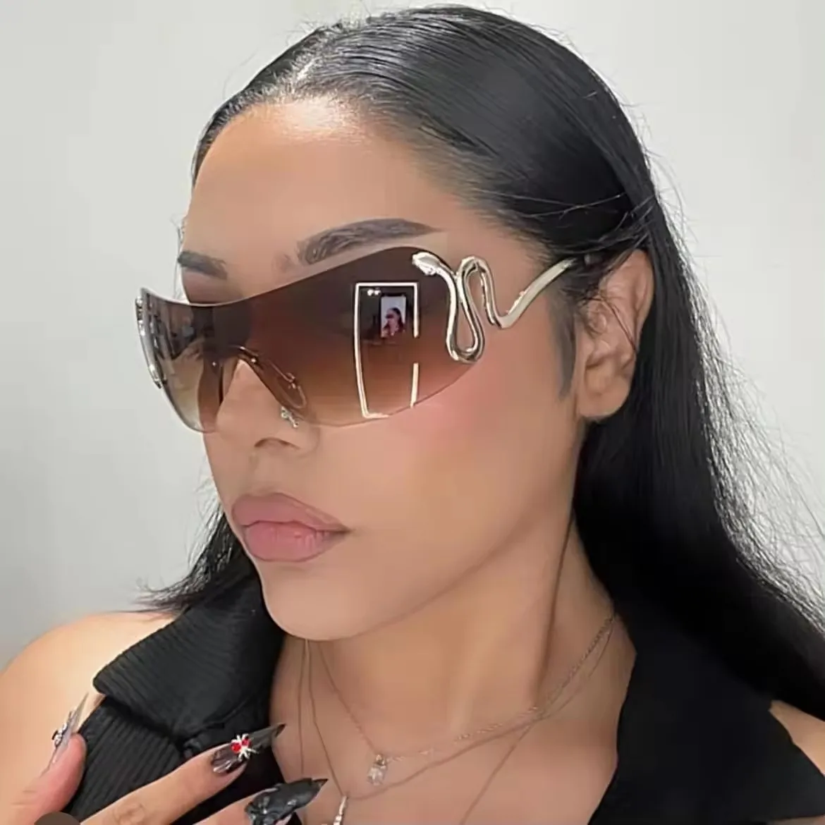 Shop Our 2024 Sunglasses Collection - Trendy & Fashionable