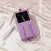 Morado con espuma