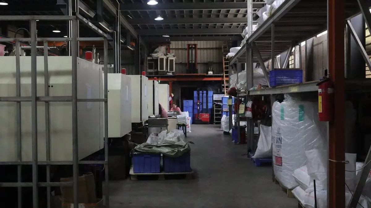 Dongguan Baiweibo Plastic Hardware Products Co., Ltd.