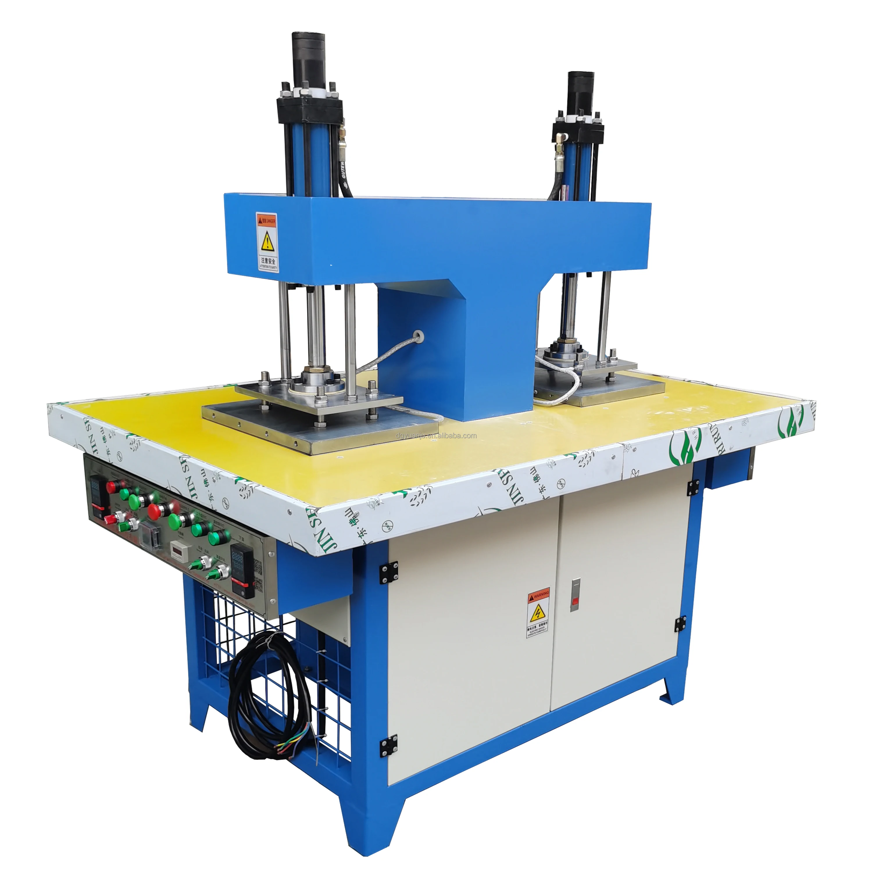 Fabric Embossing Machine Trademark Embossing Machine Clothing Embossing Machine