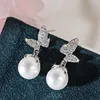 E2437 white gold