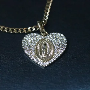 Wholesale Custom Silver Heart Pendant Necklace 18K Gold Plated with Virgin Mary Jesus Pattern Featuring Zircon As the Main Stone
