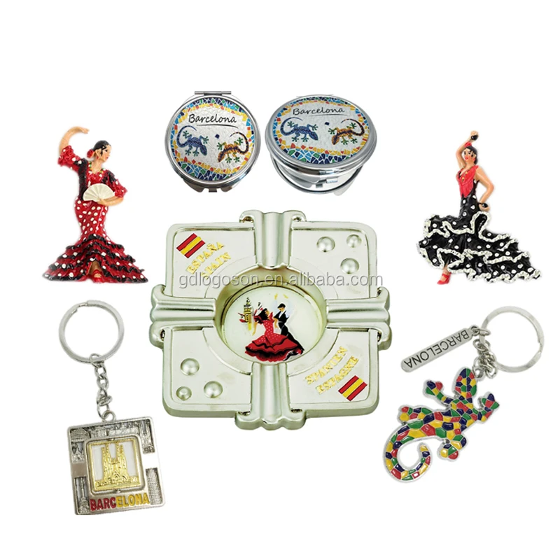 Spain Suerte Souvenirs Barcelona Character Gecko Lizard Keychains Special  Keyring Gifts Metal Enamel Collectible Key Rings