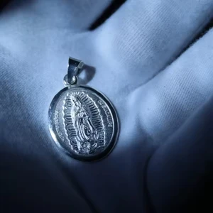 High Quality Gold Plated Zircon Oval Jesus Pattern Design 925 Sterling Silver Charm Religion Pendant Necklace for Men