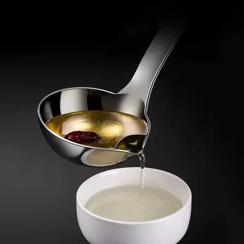 New Separating Oil Soup Ladle Spoon Cooking Oil Filter Spoon Stainless
