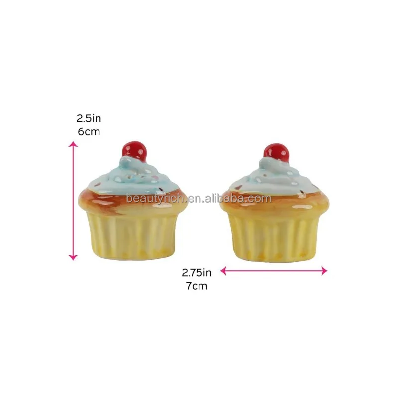 Ceramic Cupcakes Salt and Pepper Shaker Set - Novelty Salt Pepper ...