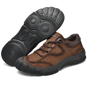 New Outdoor Men's Shoes Genuine Leather Upper Waterproof Wear Resistant Hiking Mountaineering Shoes Travel Causal Sports Shoes