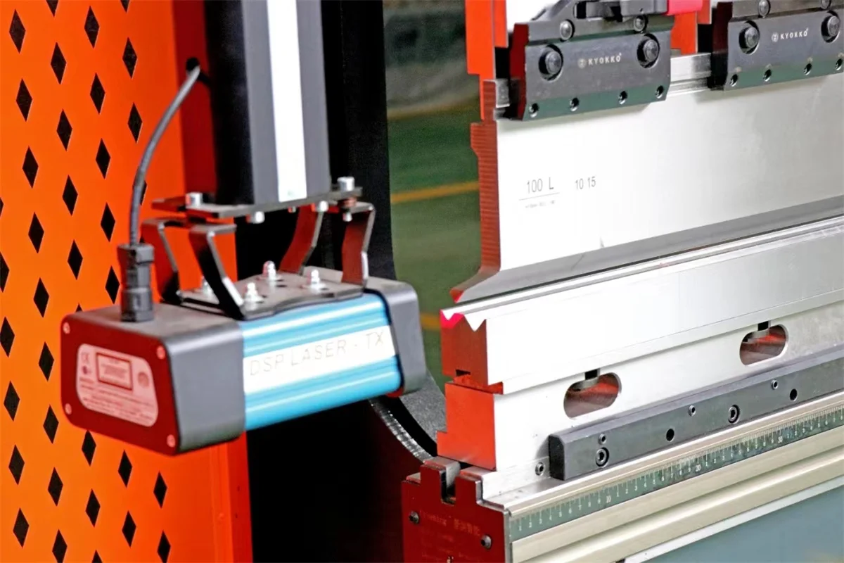 Factory Latest Cnc Dobladora Metal Dobladora Cnc Metal 200 t Dobladora De Aluminio Cnc With Best Quality
